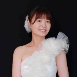 黃郁恬 講師